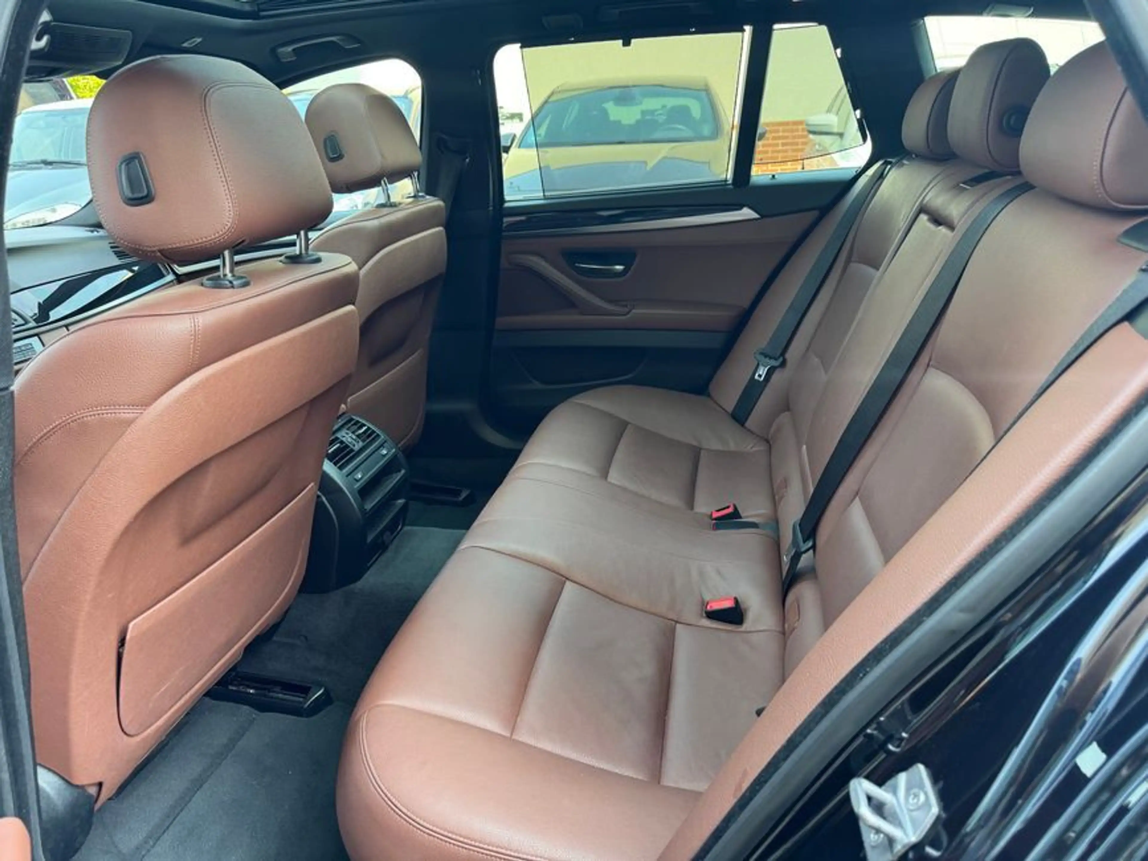 BMW 535 d xDrive H&K Pano M-Sport Umbau M550d VOLL — photo 14