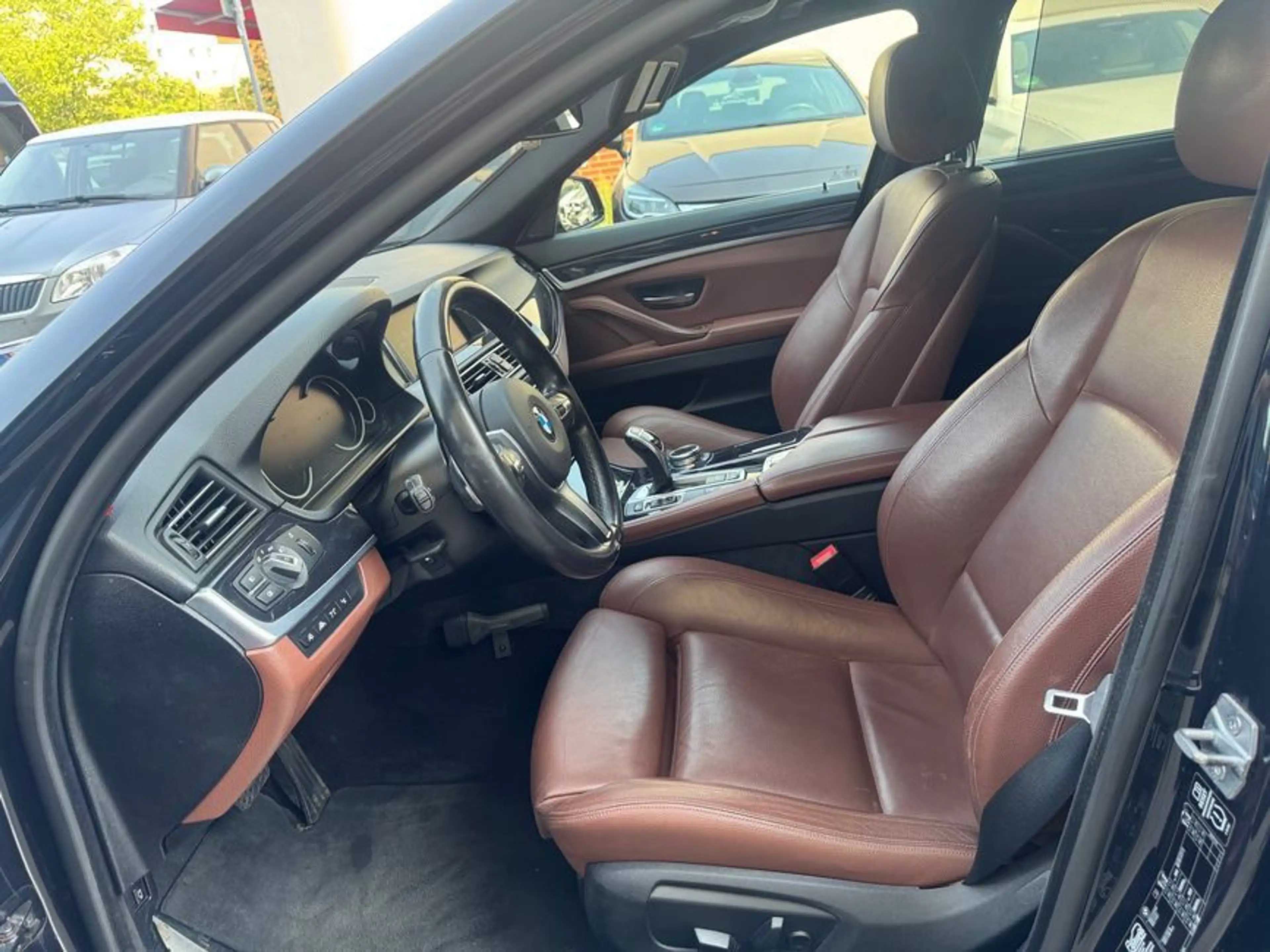 BMW 535 d xDrive H&K Pano M-Sport Umbau M550d VOLL — photo 10
