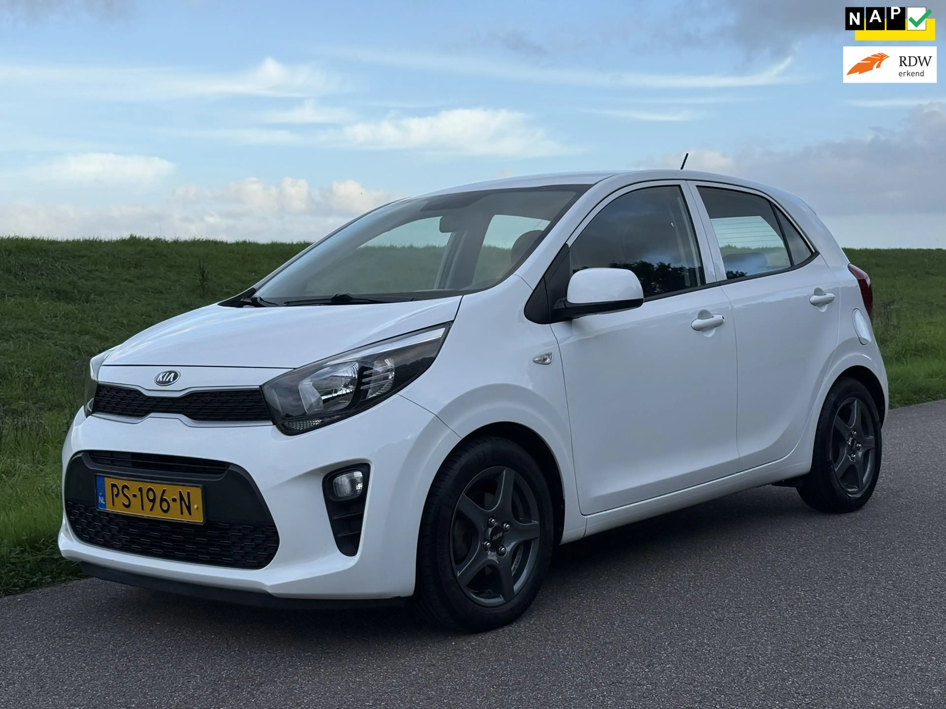 Kia Picanto 1.0 CVVT | Nieuwstaat | Cruise Control | Airco | B