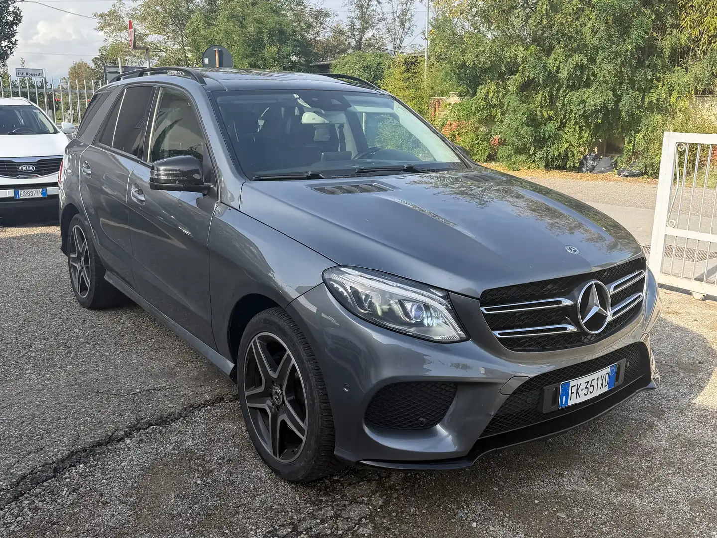 Mercedes-Benz GLE 350 GLE - W166 d Premium Plus 4matic auto Grijs - 2