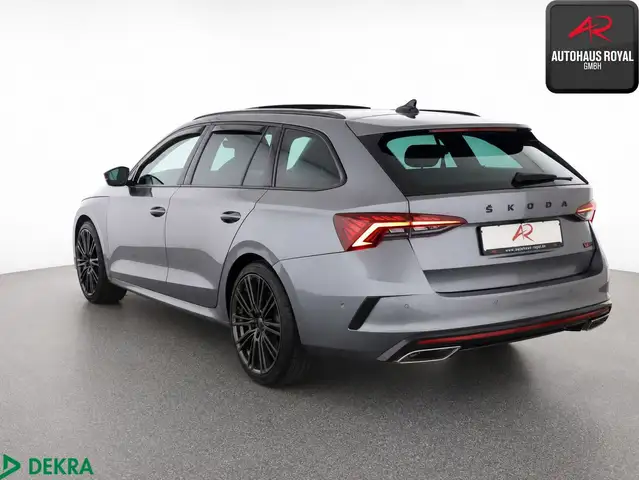 Skoda Octavia view 3