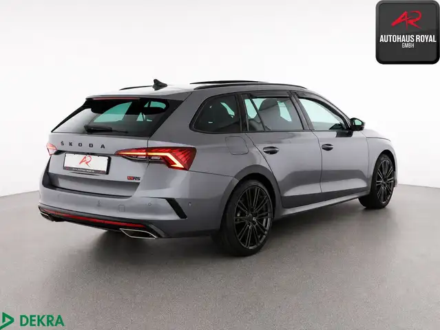 Skoda Octavia view 5