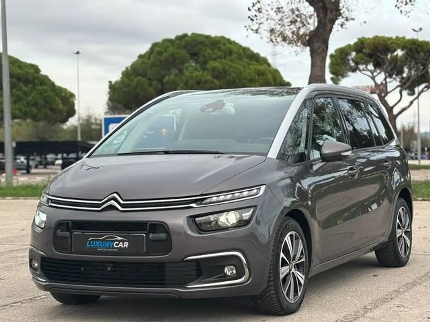 Citroen C4 Grand Spacetourer 2.0BlueHDI S&S Shine EAT6 150 Gris - 1