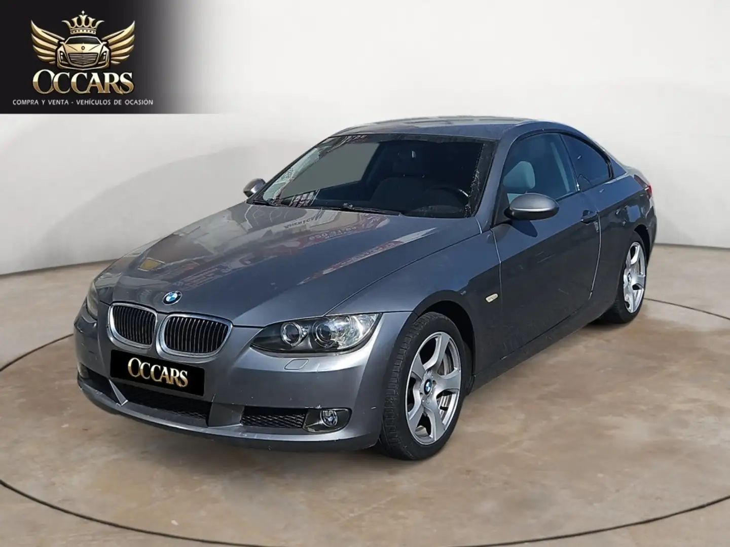 BMW 320 320d Coupé Gris - 1