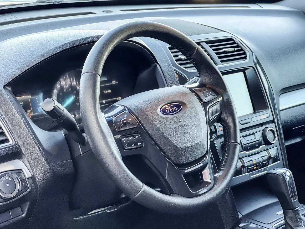 Ford Explorer fotografie Ford Explorer