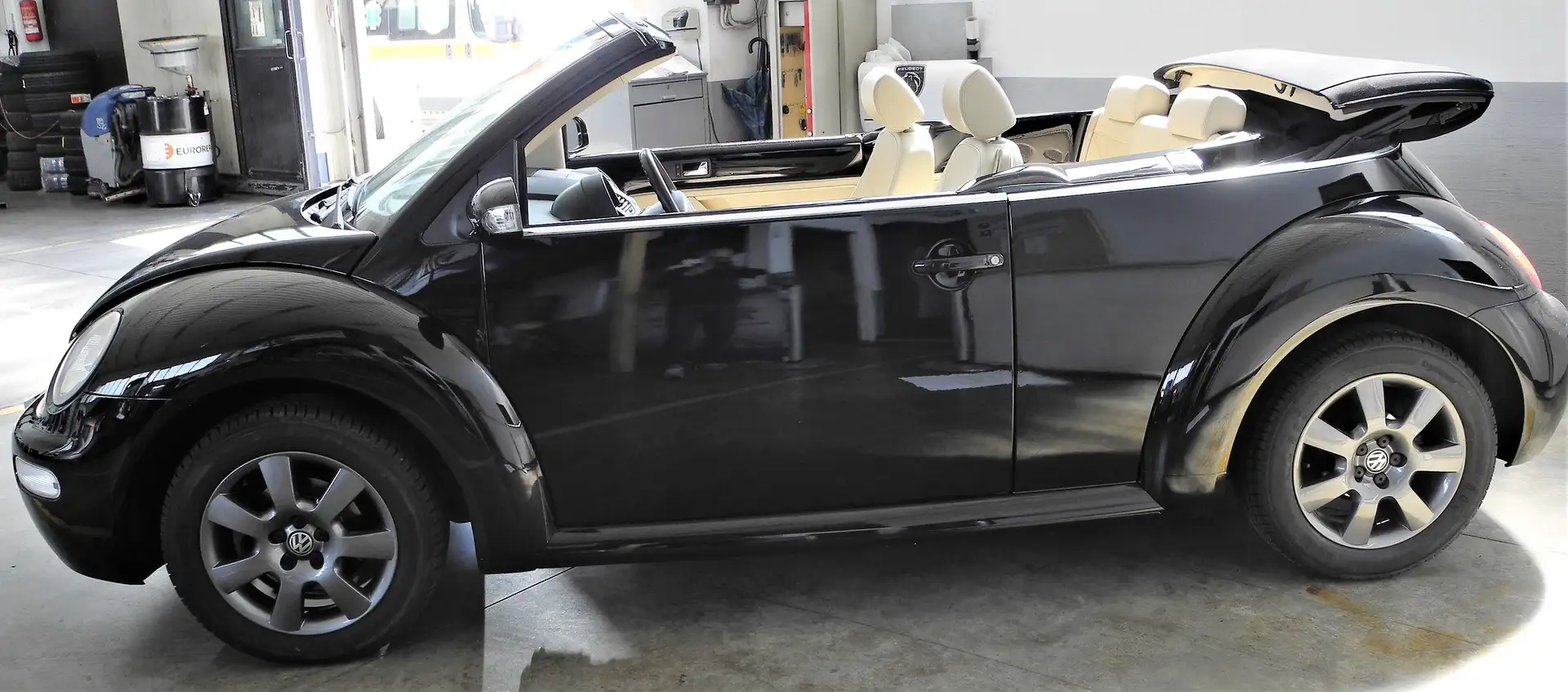 Volkswagen New Beetle New Beetle Cabrio Cabrio 1.9 tdi 100cv Nero - 1