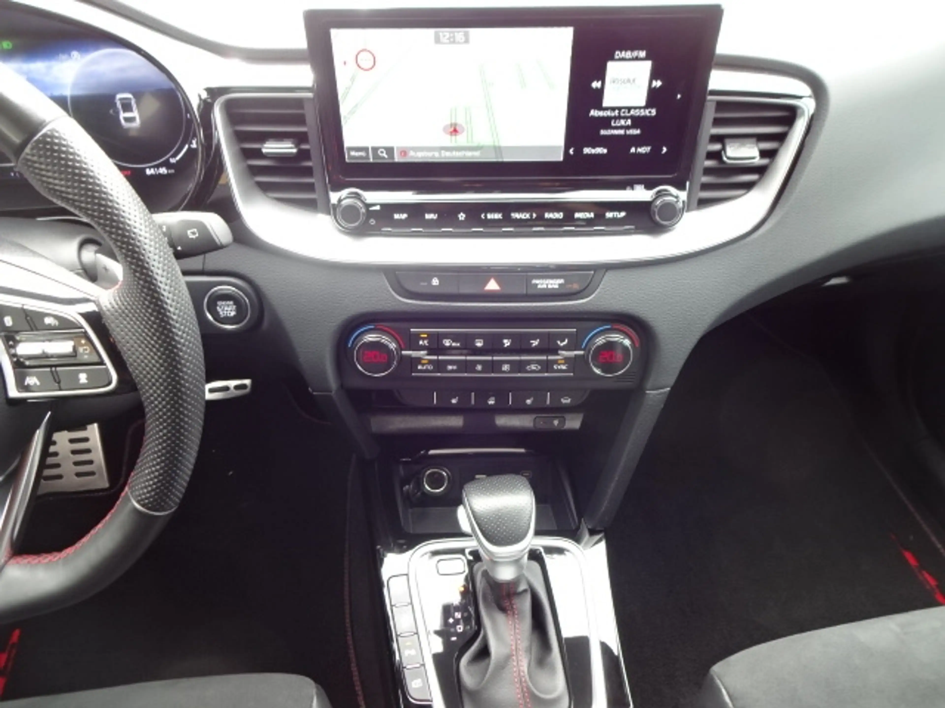 Kia ProCeed / pro_cee'd 1,6 GT AT ACC JBL 18"Alu Navi Kamera Alcantara — photo 13