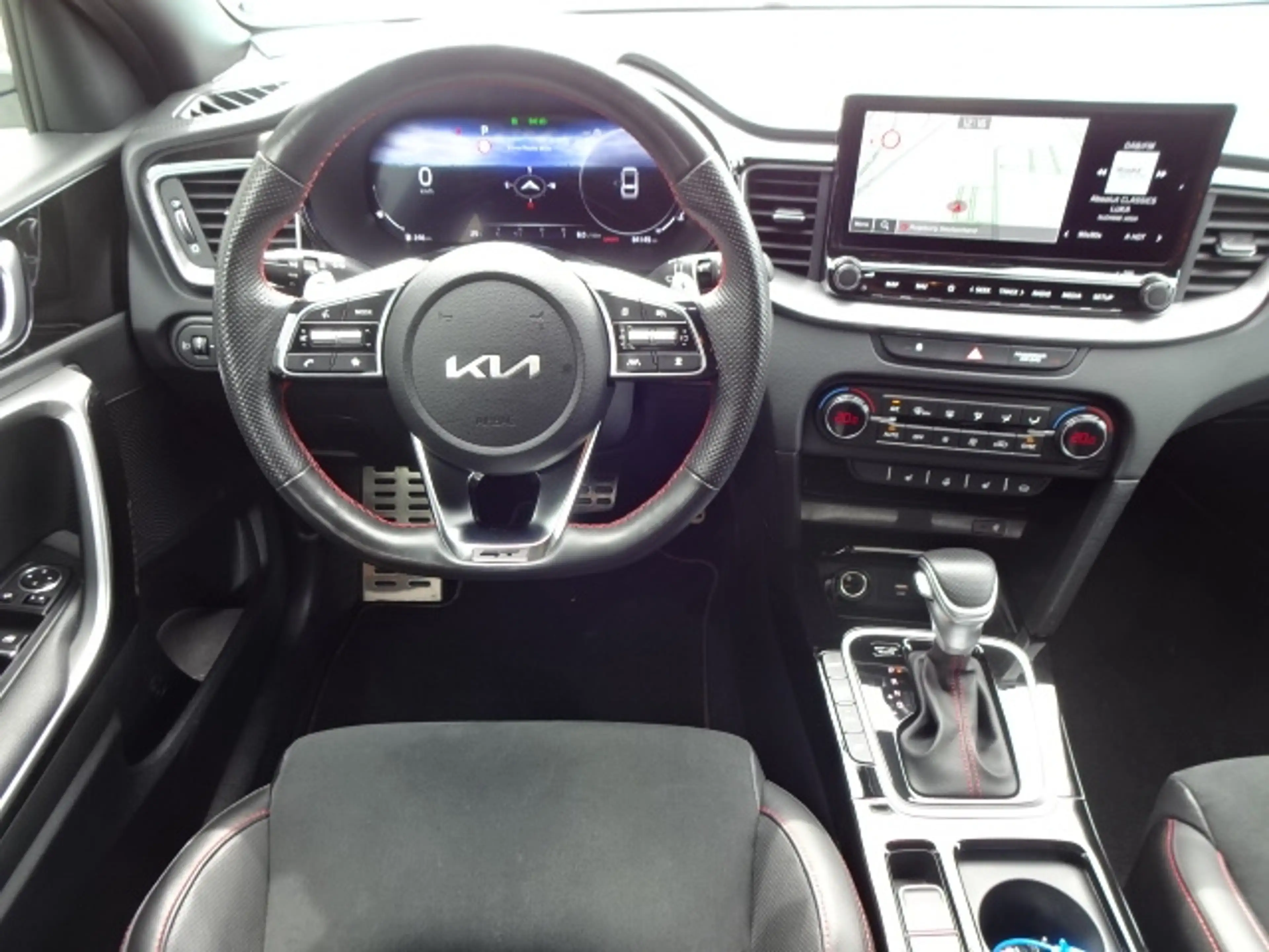Kia ProCeed / pro_cee'd 1,6 GT AT ACC JBL 18"Alu Navi Kamera Alcantara — photo 12