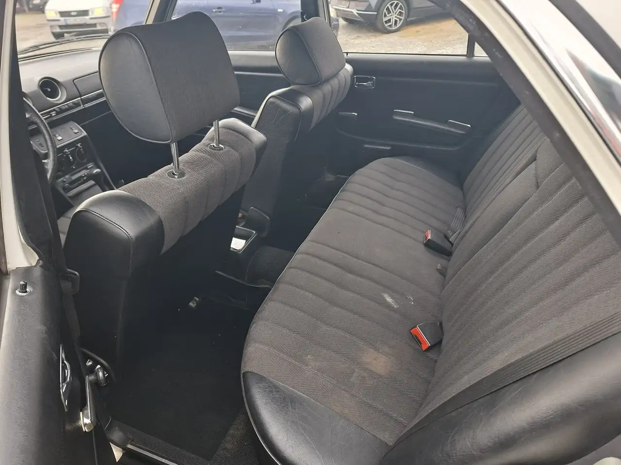Mercedes-Benz Baureihe 123 E 200, W123, H Zulassung, foto 8