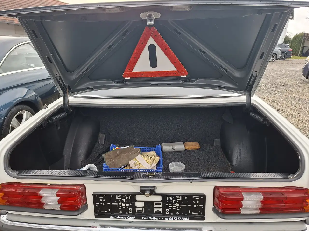 Mercedes-Benz Baureihe 123 E 200, W123, H Zulassung, foto 5