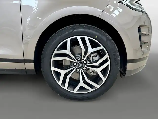 Land Rover Range Rover Evoque view 9