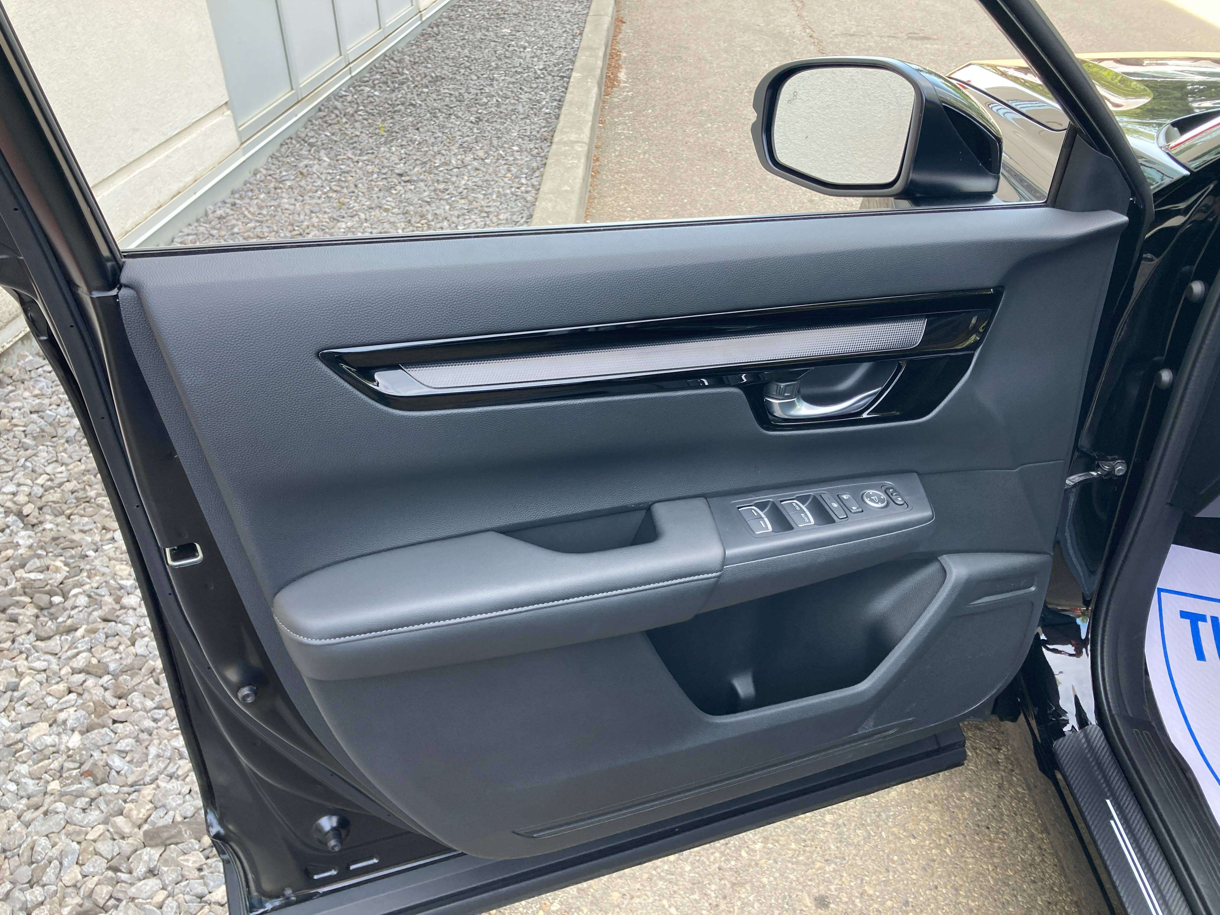 used 2024 Honda CR-V car, priced at $37,900