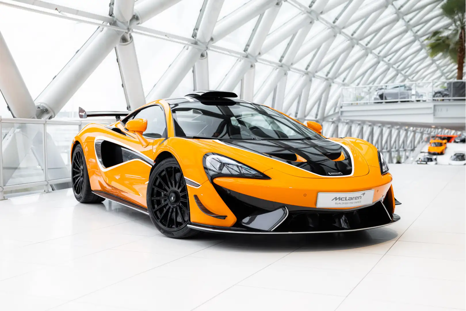 McLaren 620R 3.8 V8 | 1/225 | R-Pack | Roofscoop | Lift | Portocaliu - 1
