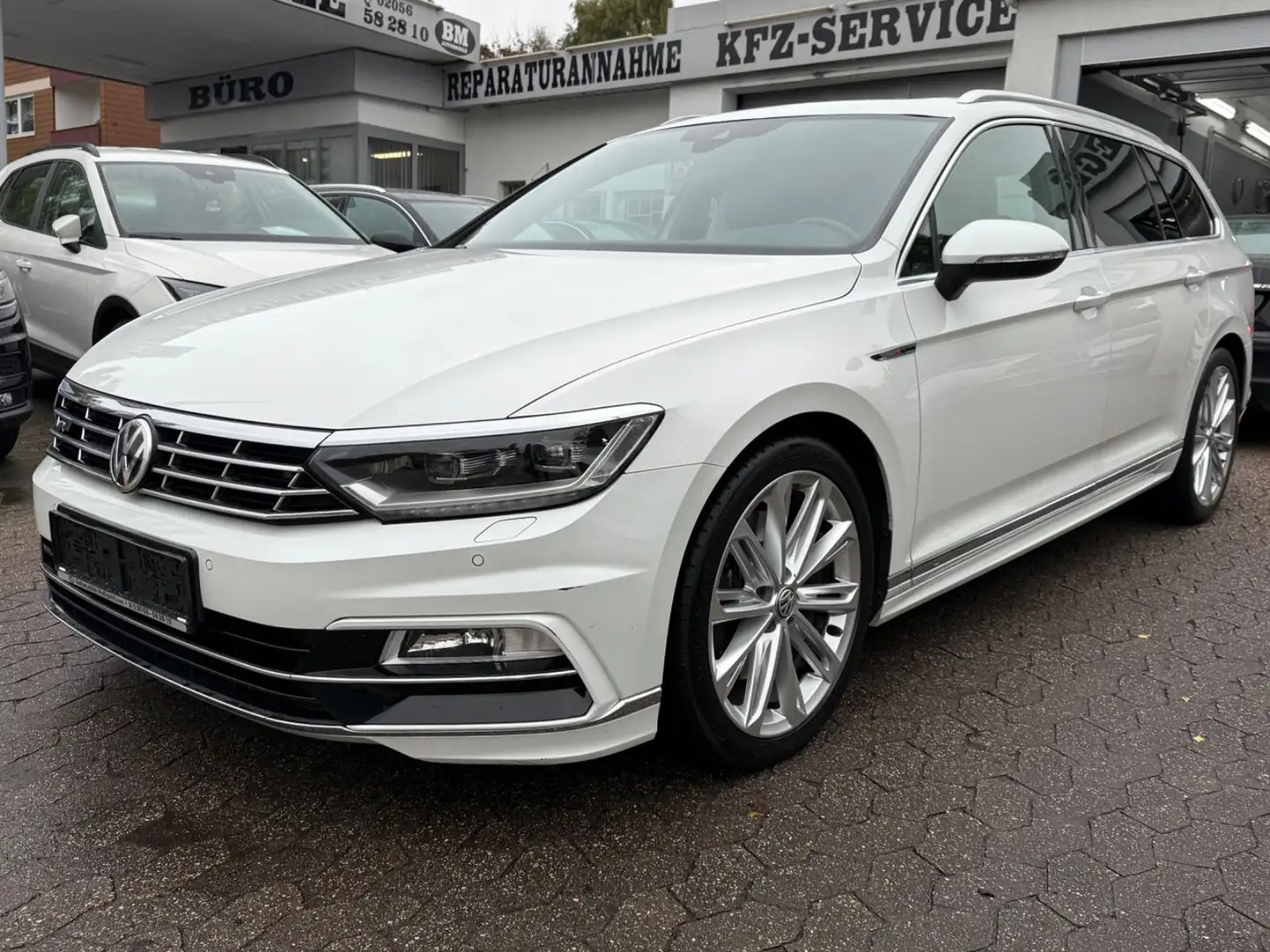 Volkswagen Passat 4 Motion*2xR-Line*Pano*Virtuall*Ahk*ACC Weiß - 1