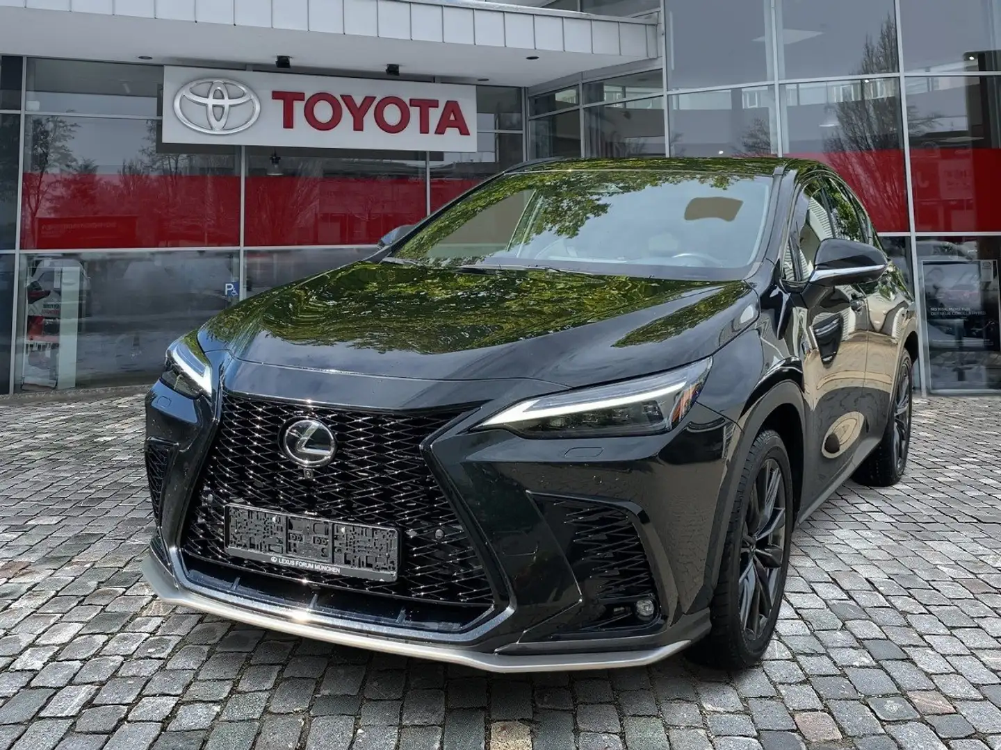 Lexus NX 450h+ NX 450 h+ F Sport Allrad*wenig KM* Top Gepflegt Schwarz - 1