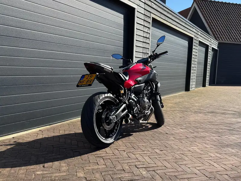 Yamaha MT-07 - foto 6