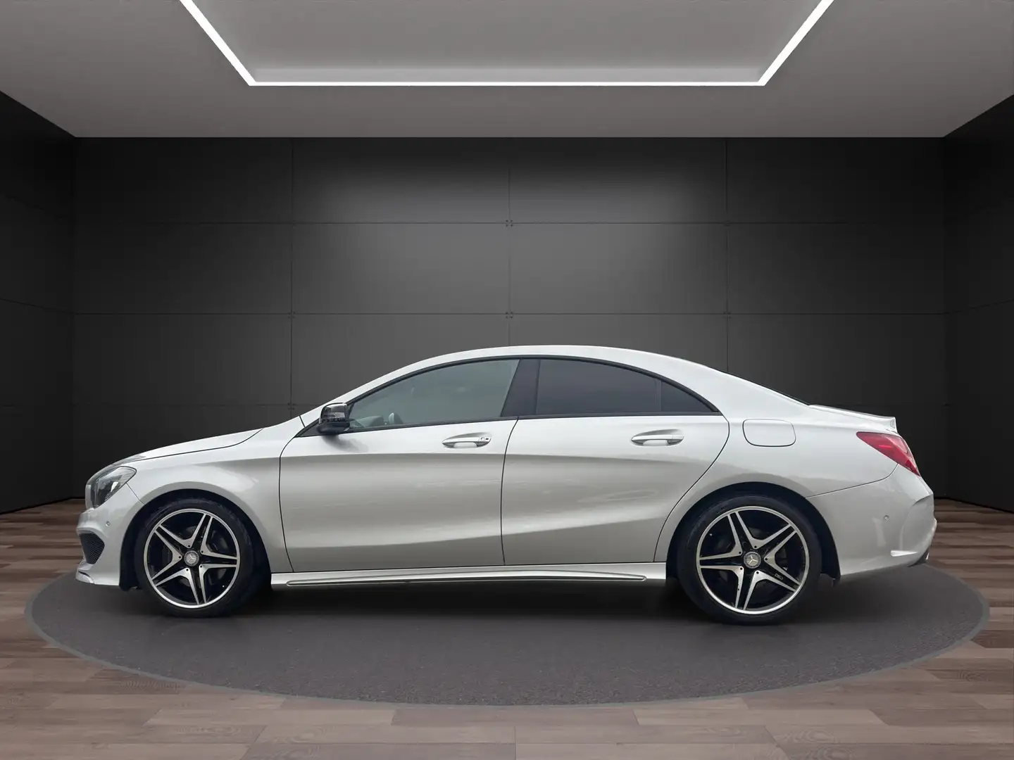 Mercedes-Benz CLA 250 CLA 250 (117.344) Silber - 2