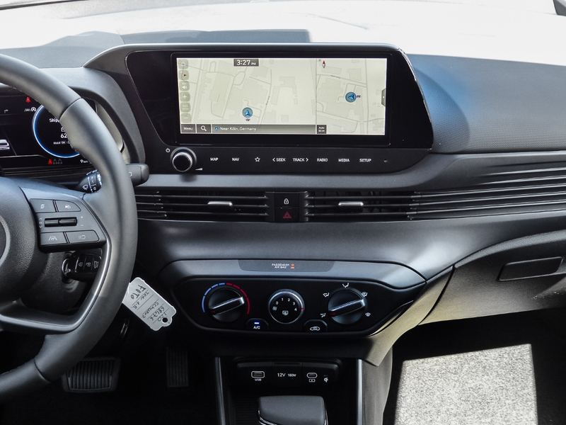 Hyundai i20 Blackline Navi Digitales Cockpit LED Apple CarPlay — photo 7