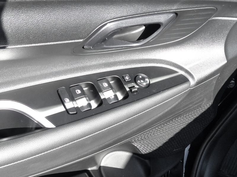 Hyundai i20 Blackline Navi Digitales Cockpit LED Apple CarPlay — photo 13