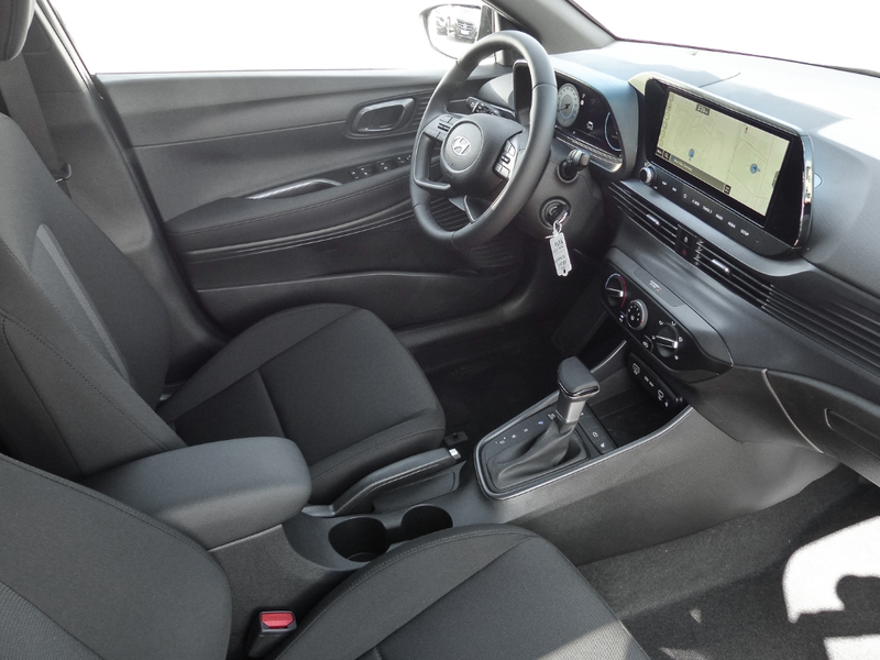 Hyundai i20 Blackline Navi Digitales Cockpit LED Apple CarPlay — photo 4