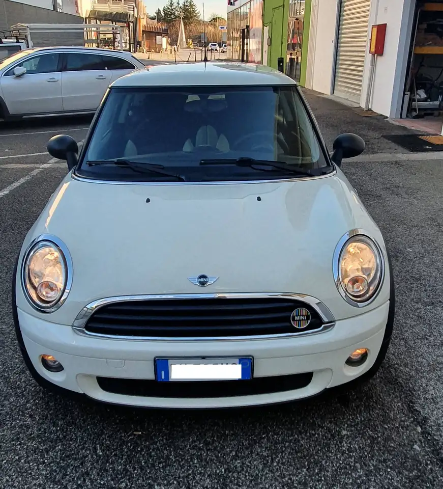 MINI One