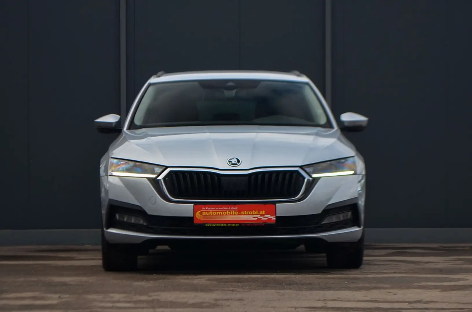 Skoda Octavia Kombi 1,4 iV DSG * Top-Ausstatt * Garantie * Silber - 2