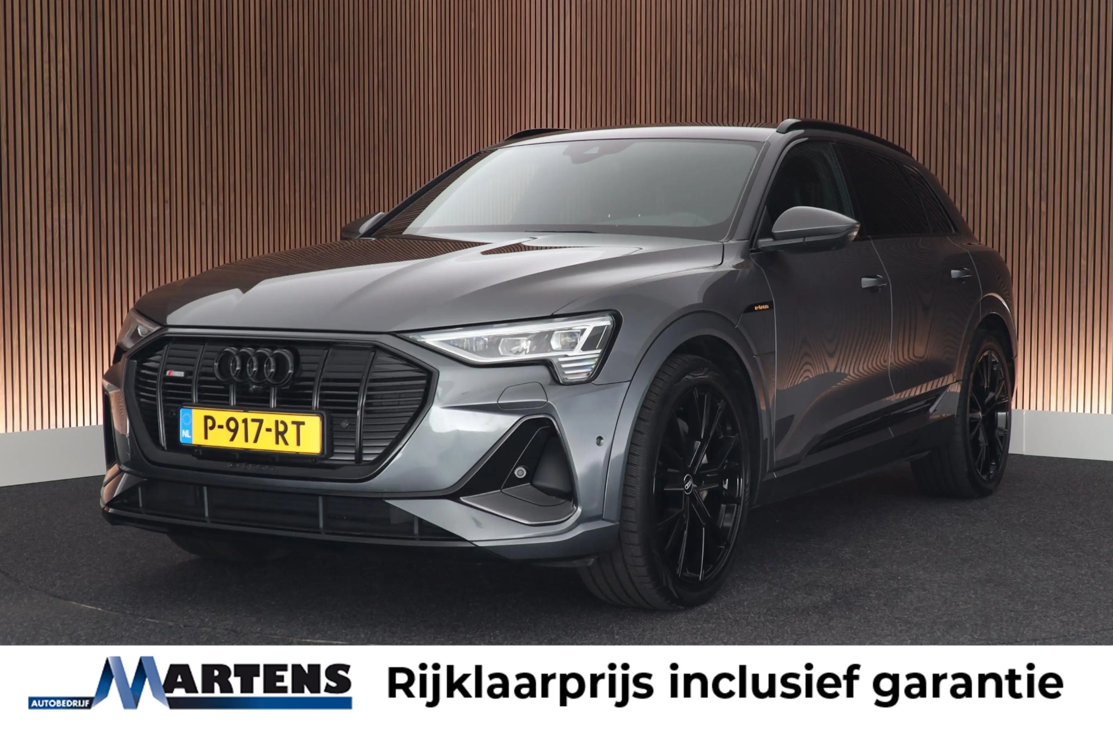 Audi e-tron 55 quattro S edition 95 kWh Leder Stoelverwarming