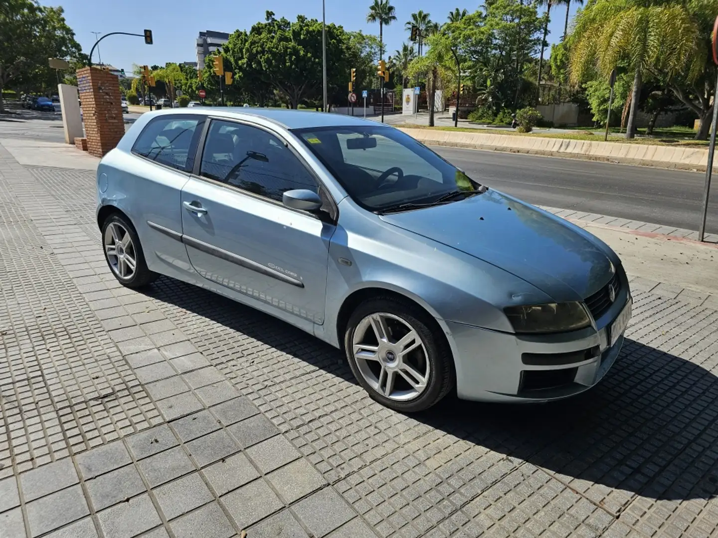 Fiat Stilo 1.9 JTD Active Azul - 1