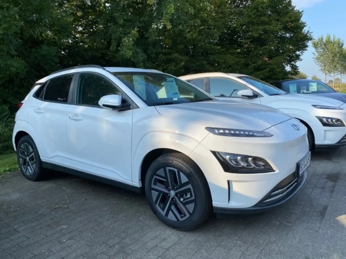 Hyundai KONA Advantage 2WD Apple CarPlay Android Auto Klimaauto Blanco - 1