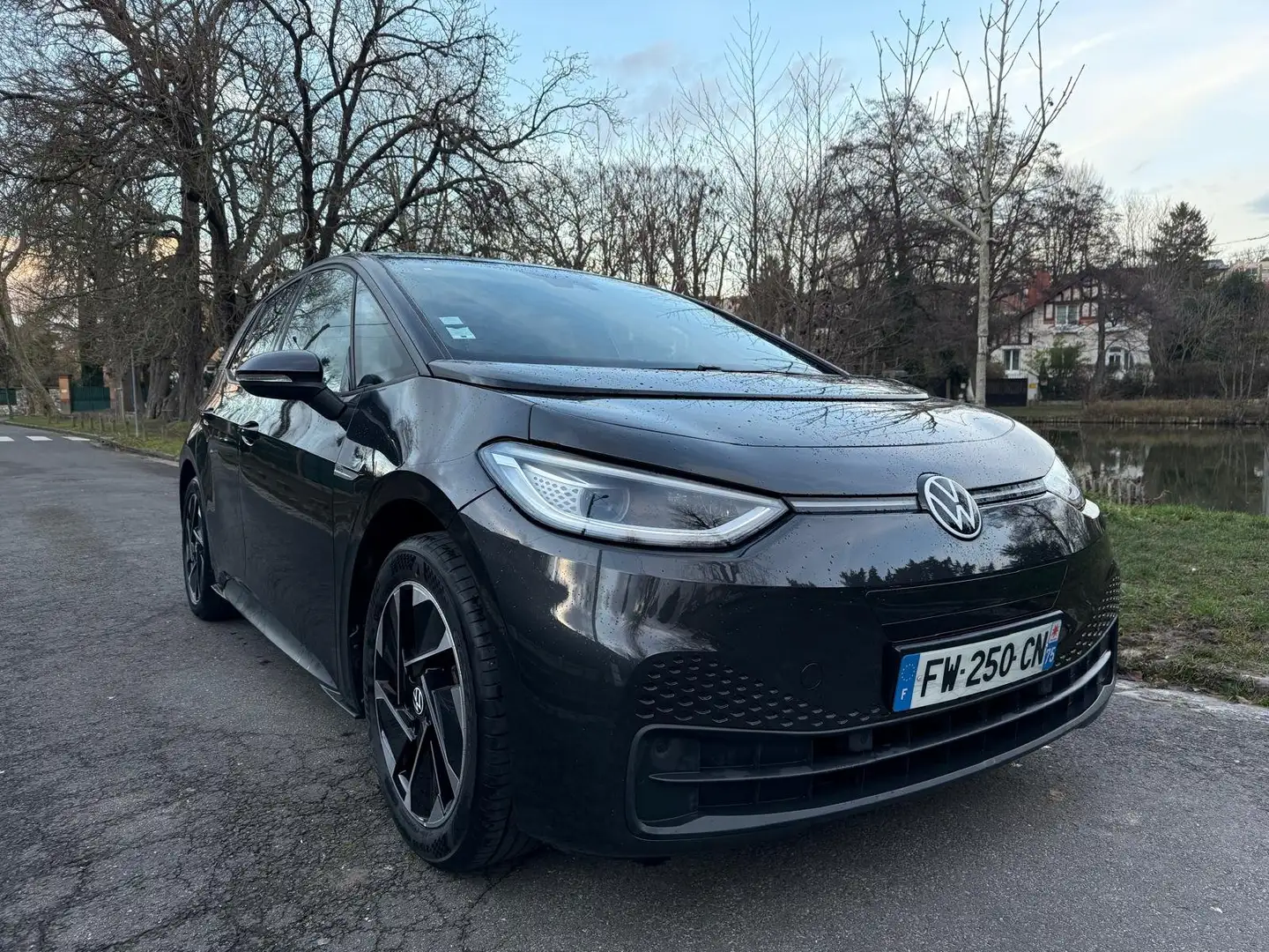 Volkswagen ID.3 PRO TECH Noir - 1