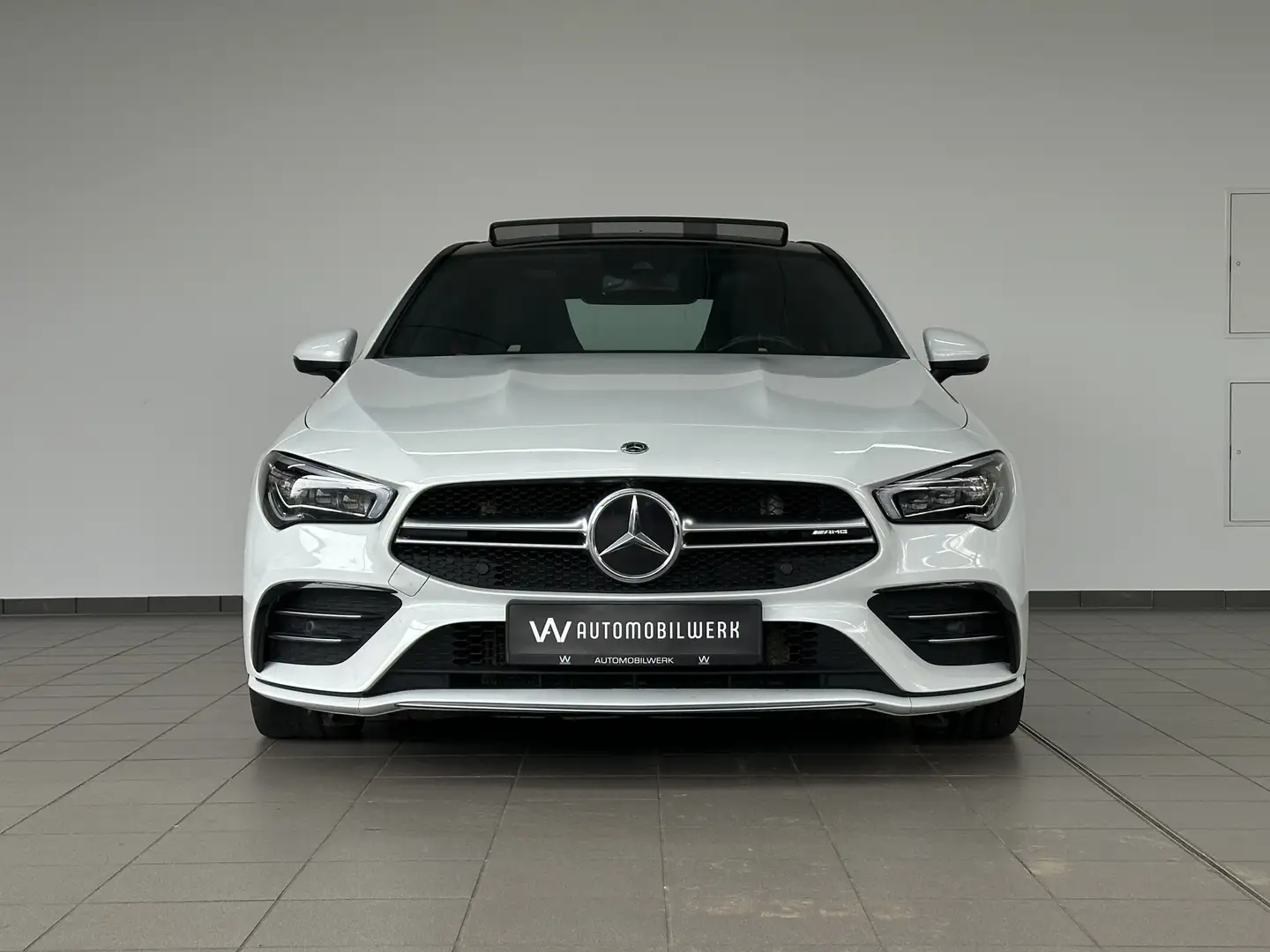 Mercedes-Benz CLA 35 AMG 4Matic PANO | AHK | MEMORY |MULTIBEAM Argintiu - 2