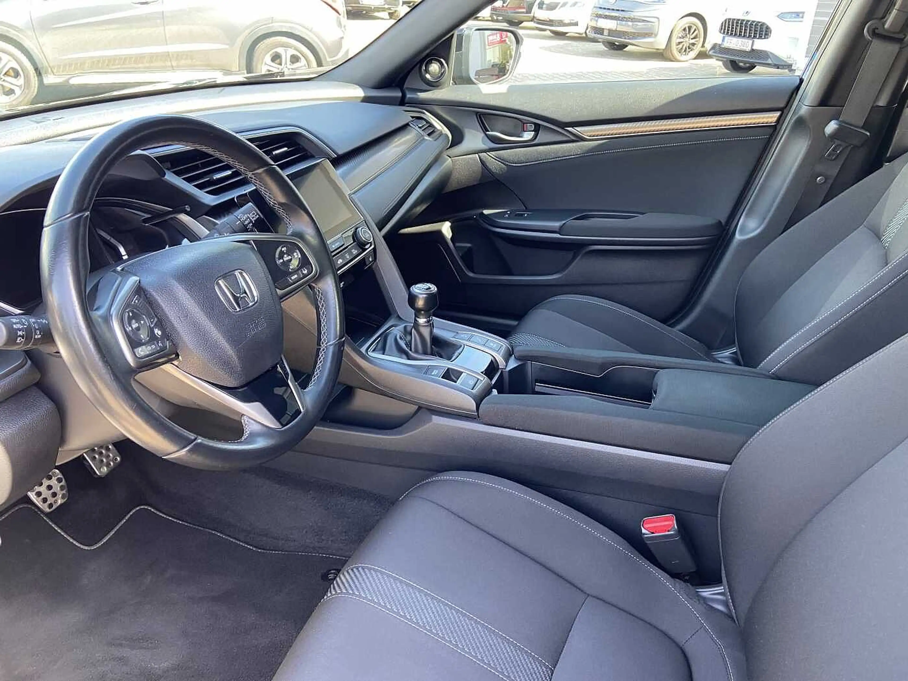 Honda Civic 1.5 Turbo Sport Plus inkl. Winterräder — photo 10