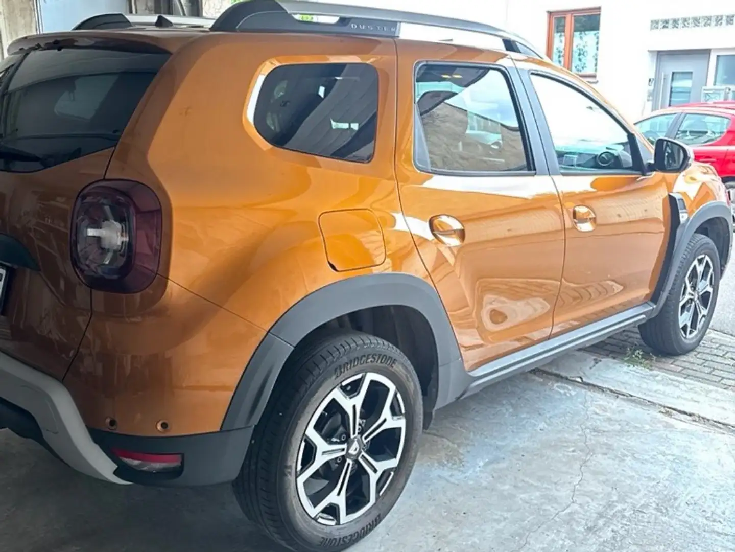 Dacia Duster TCe 130 2WD GPF Prestige Orange - 2