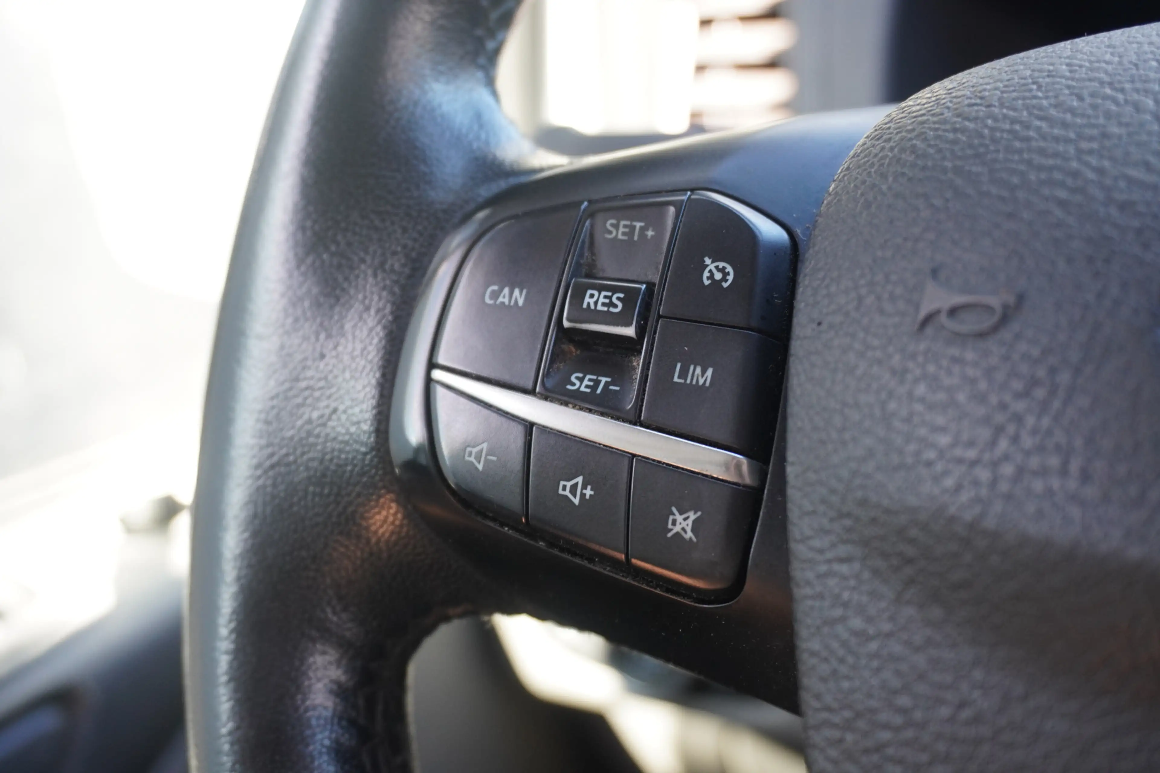 Ford Transit Custom 2.0 TDCI L2 130PK 2x Schuifdeur EURO 6 - Airco - N — photo 16