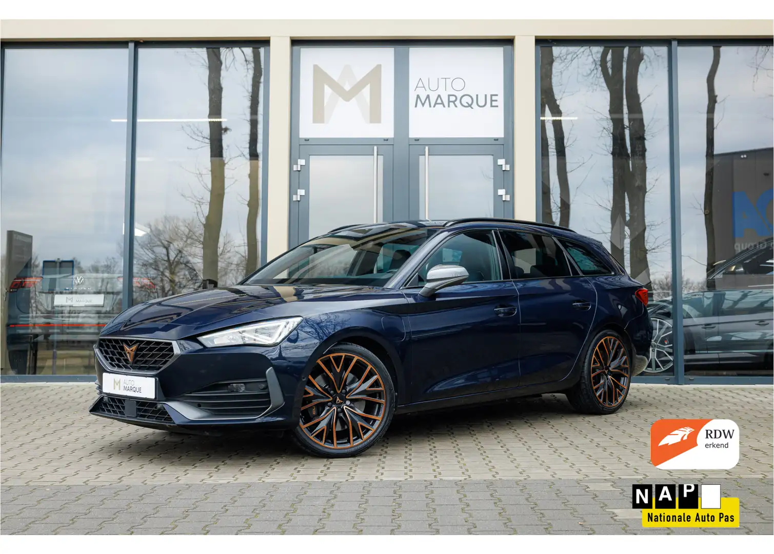 CUPRA Leon Sportstourer 1.4 e-Hybrid VZ 245PK | Copper Editio Bleu - 1