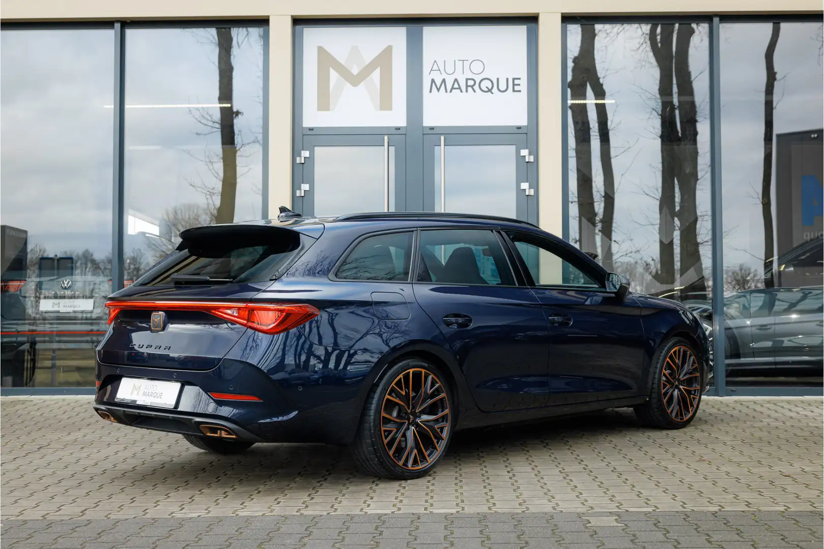 CUPRA Leon Sportstourer 1.4 e-Hybrid VZ 245PK | Copper Editio Bleu - 2