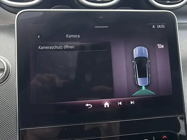 Mercedes-Benz C-Class view 28