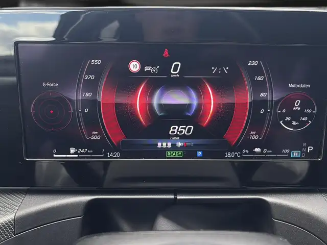 Mercedes-Benz C-Class view 22