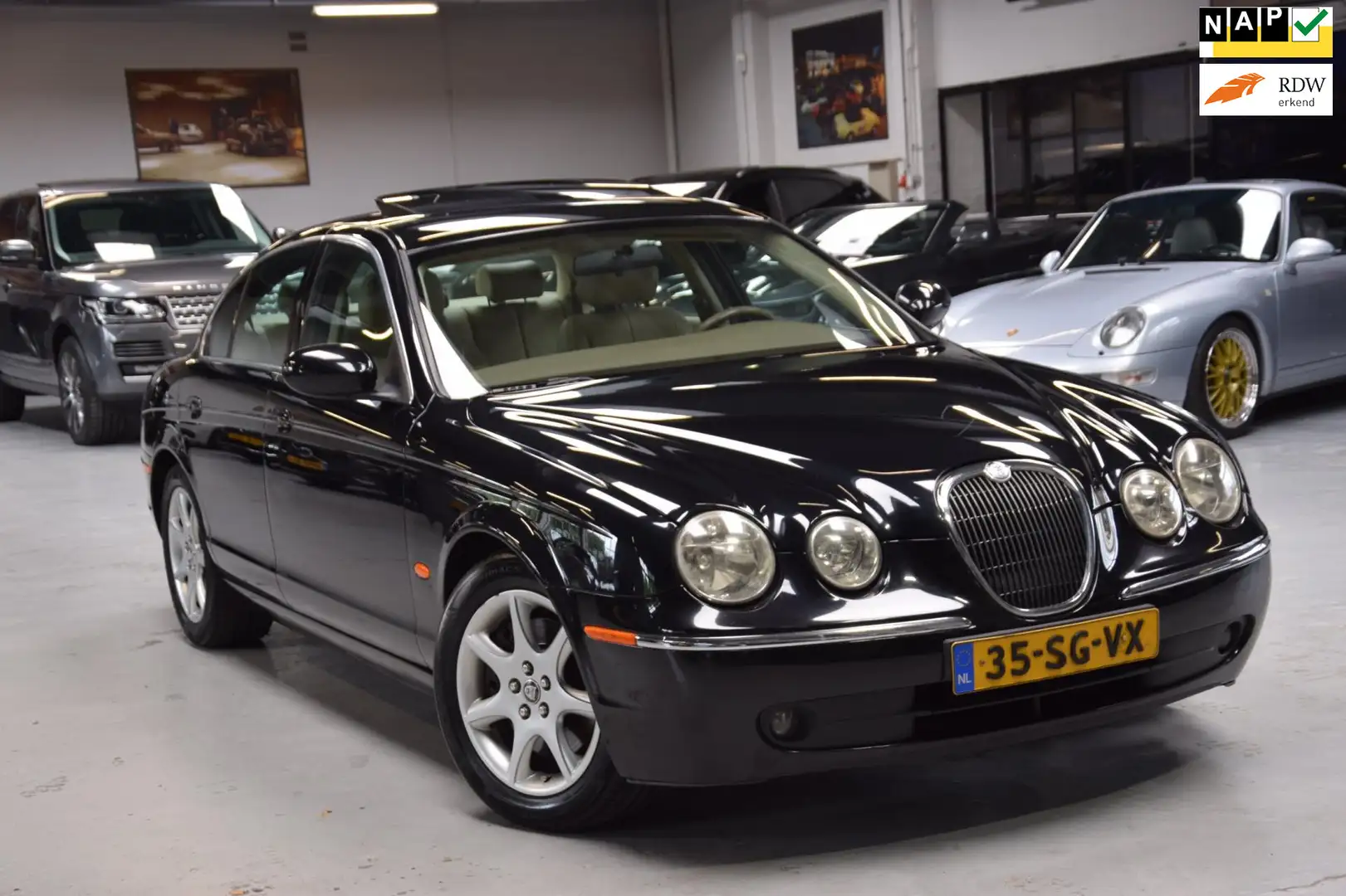 Jaguar S-Type 3.0 V6 iDition Navi|2e Eig|Leder|Schuif/kantel-dak Negro - 1