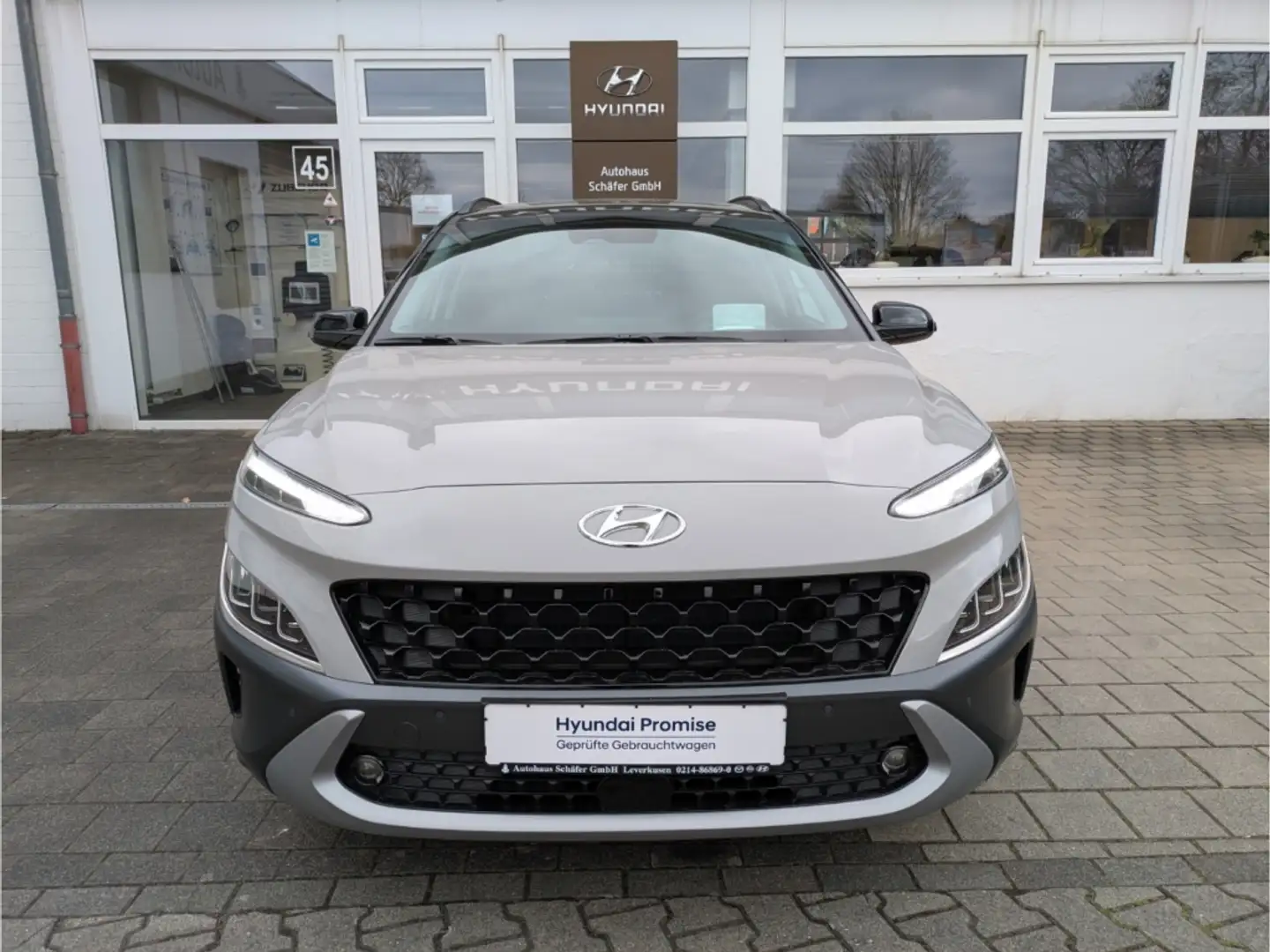 Hyundai KONA Prime HUD Navi Soundsystem LED ACC Apple CarPlay A Grau - 2