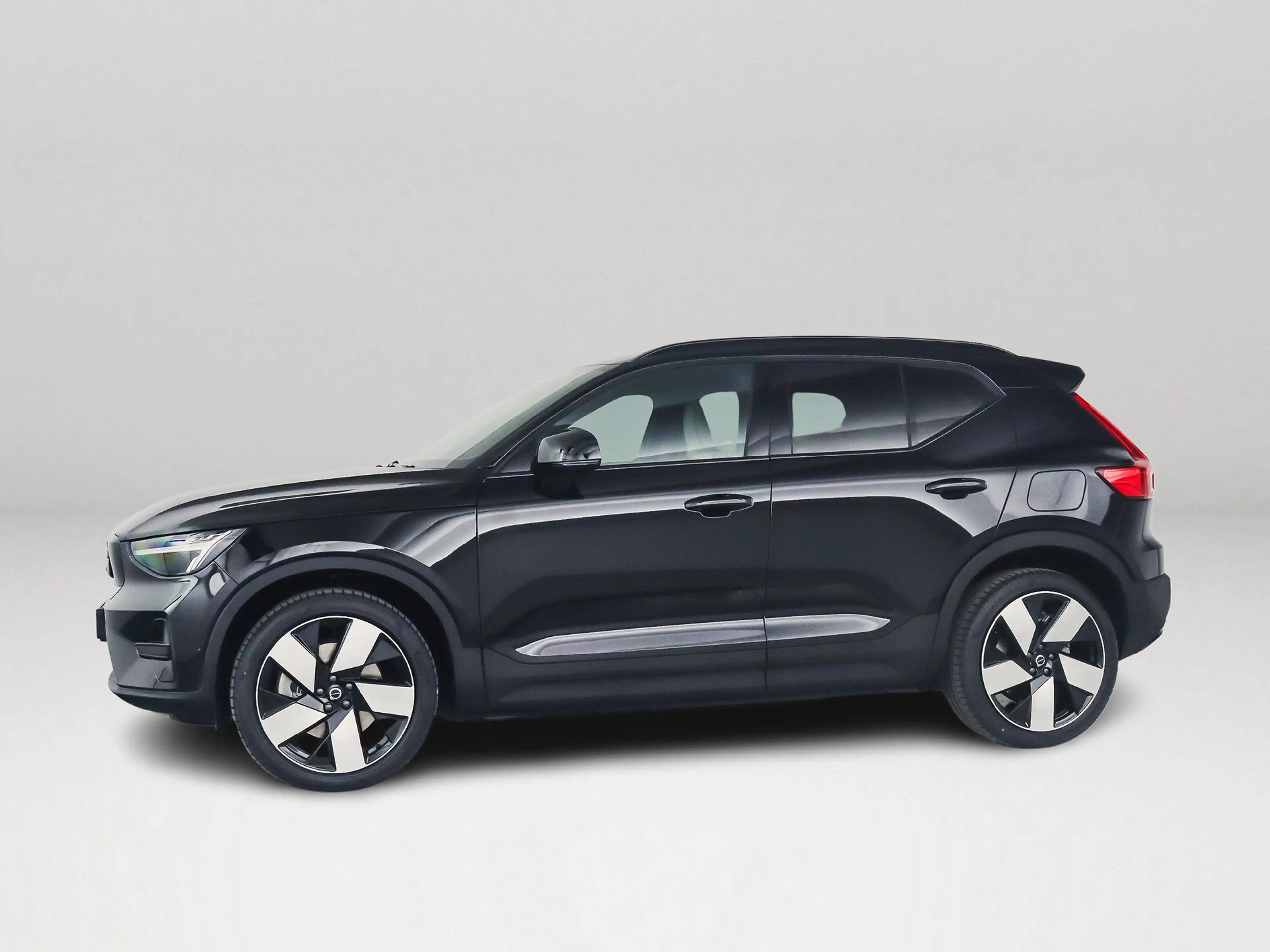 Volvo EX40 Single Motor Extended Range Ultra 82 kWh | Panoram — photo 4