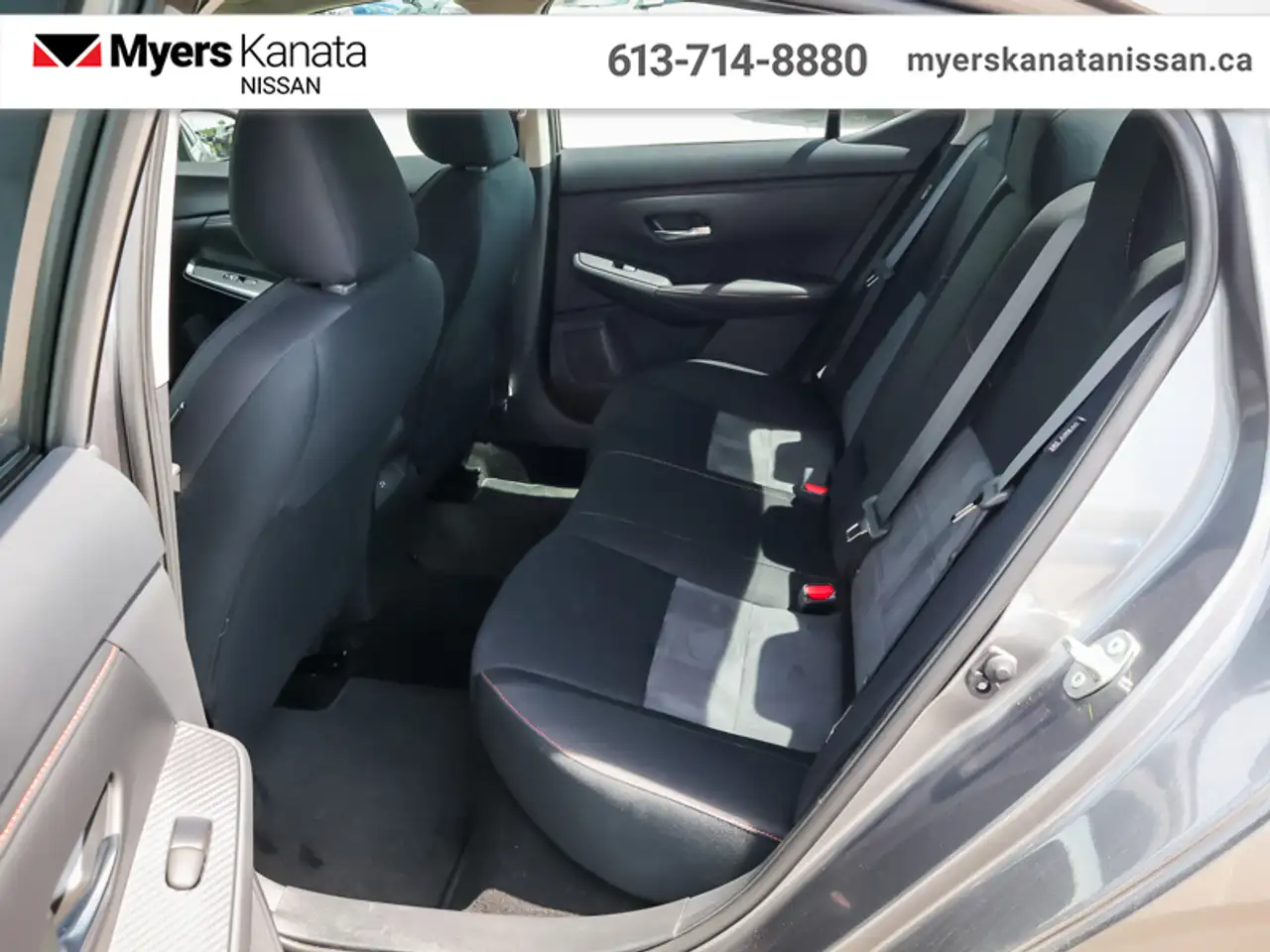 Nissan Sentra снимка Nissan Sentra