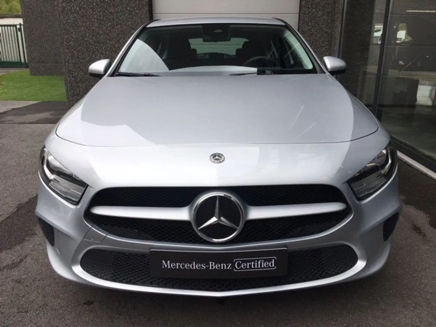 Mercedes-Benz A 160 CAMERA - NAVIGATIE - MBUX - BLEUTOOTH Zilver - 2