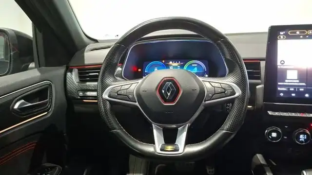 Renault Arkana view 5