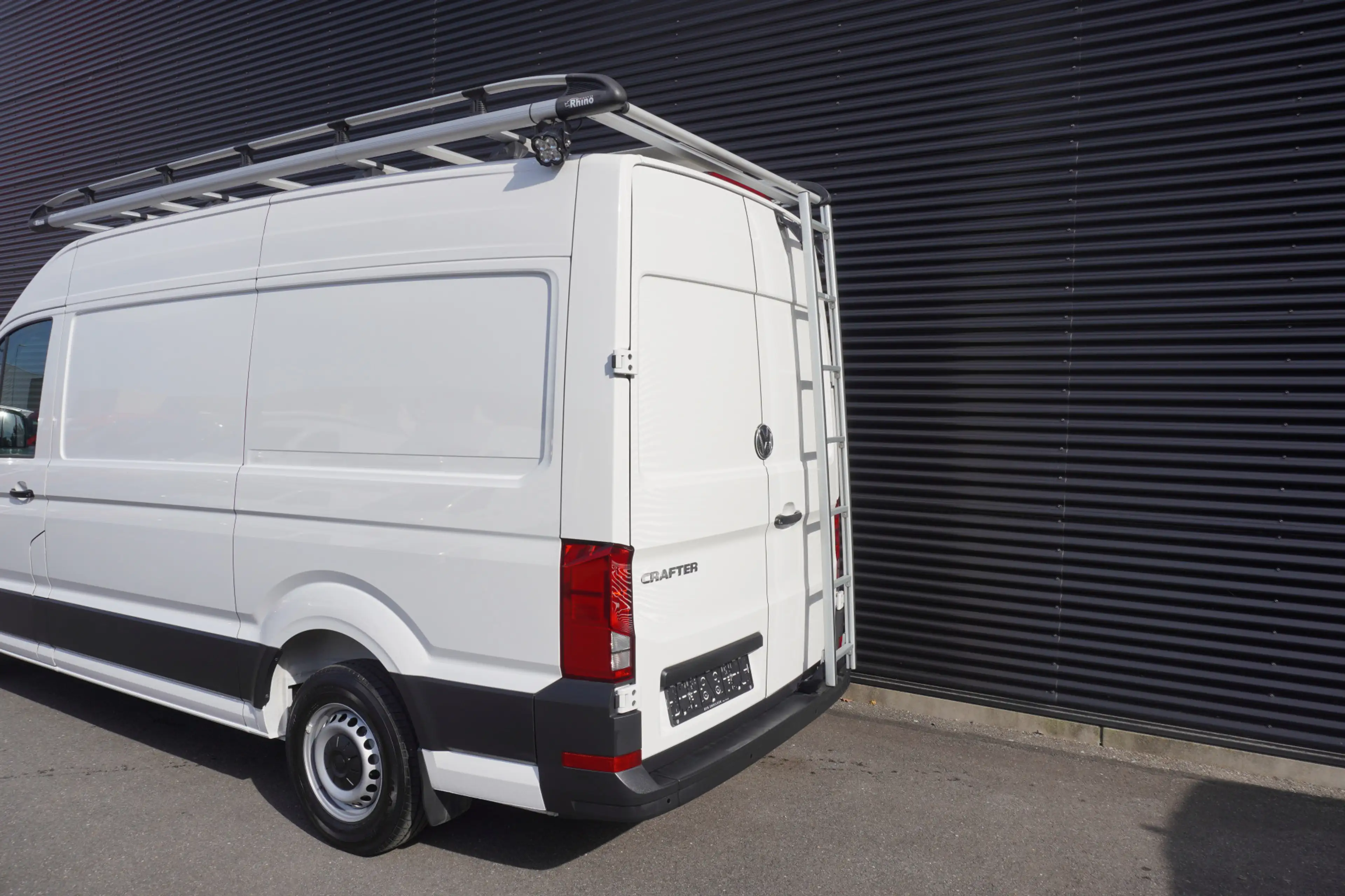 Volkswagen Crafter 140pk L3H3/L2H2 Apple carplay Cruise control Airco — photo 7