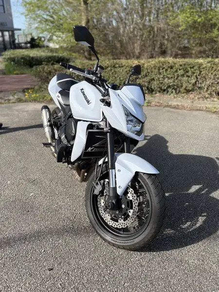 Kawasaki Z750 - foto 4