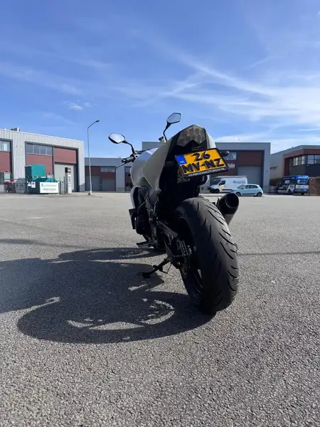 Kawasaki Z750 - foto 6