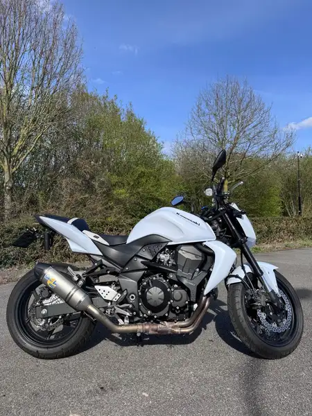 Kawasaki Z750 - foto 2