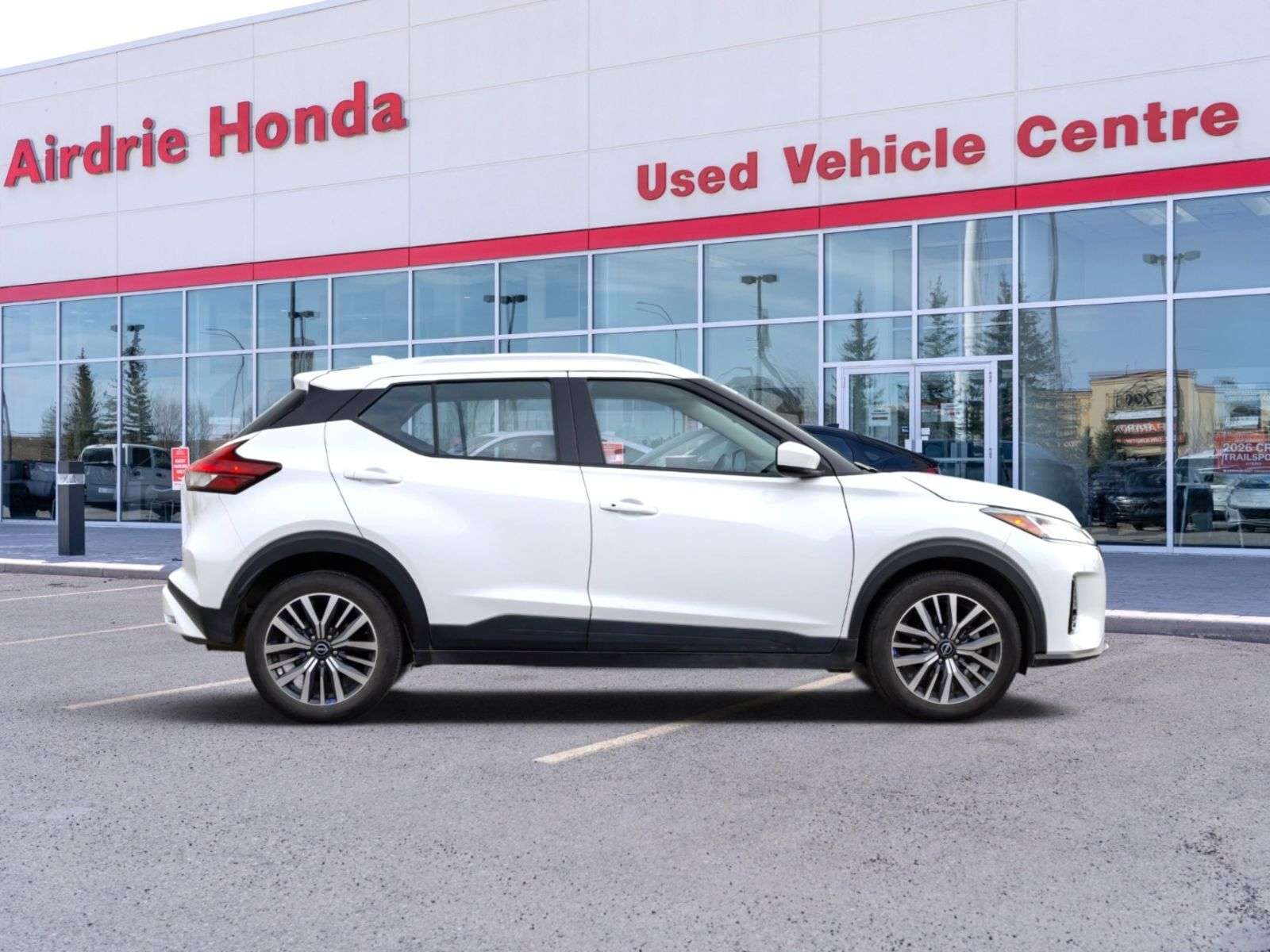2025 Nissan Kicks SV — снимка 1