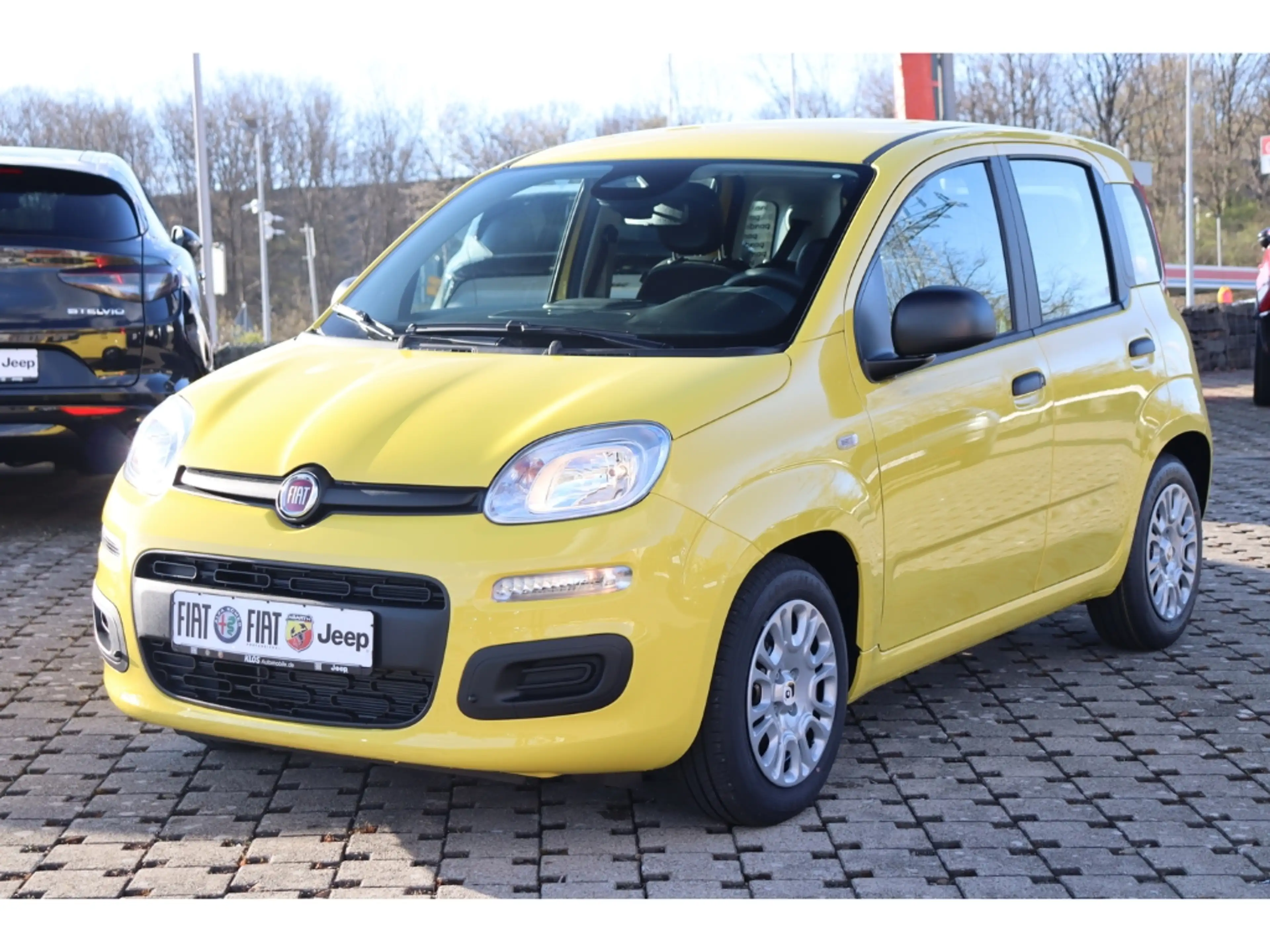 Fiat New Panda PANDA ICON HYBRID 1.0 GSE 65PS PDC RADIO 5-SITZER — photo 8